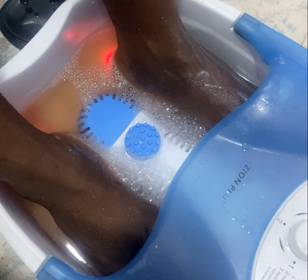 Mani & Pedi